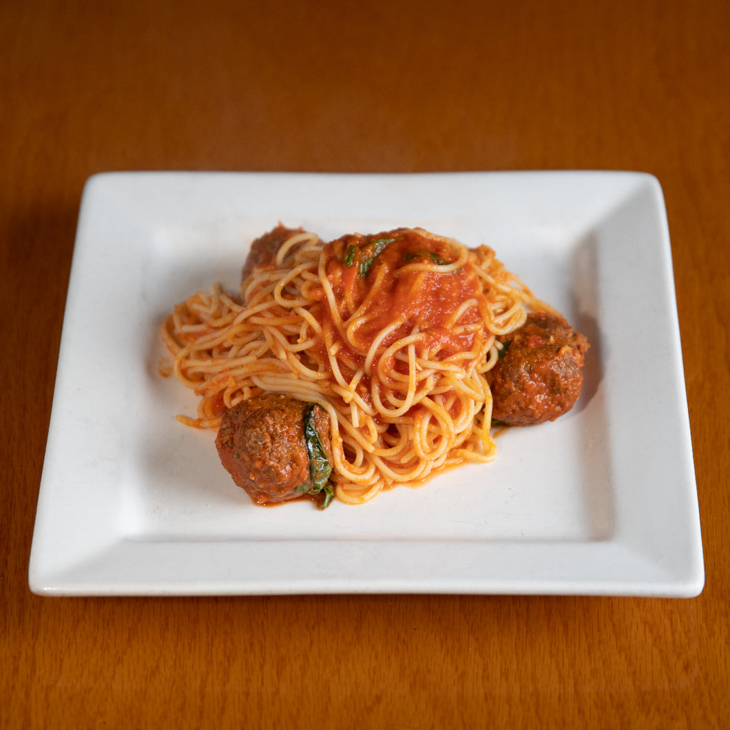 Pasta: Spaghetti with Meatballs (4-person serving)